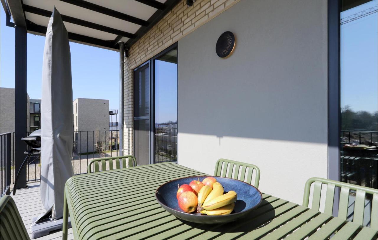 Cozy Apartment In Lembruch-Duemmer See With Wifi Экстерьер фото