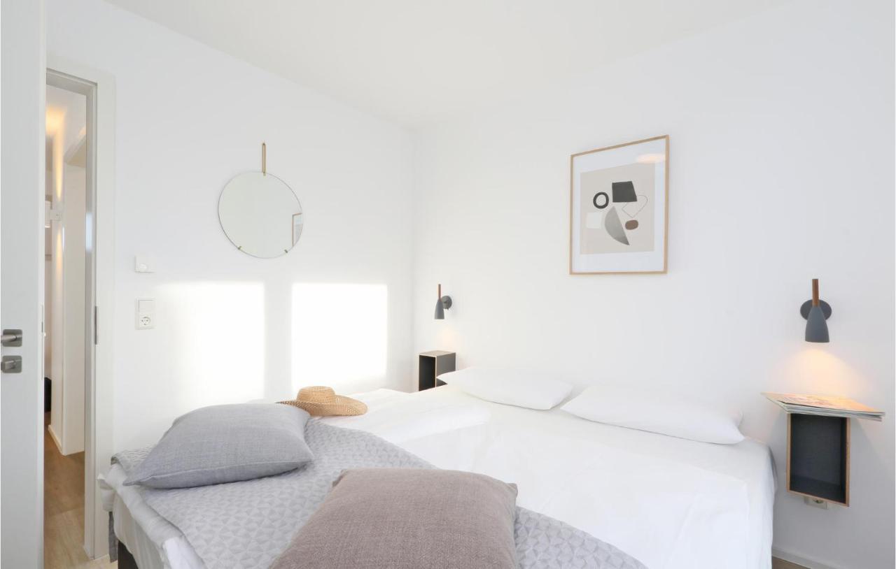 Cozy Apartment In Lembruch-Duemmer See With Wifi Экстерьер фото